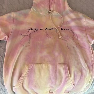 TAYLOR SWIFT X STELLA MCCARTNEY HOODIE